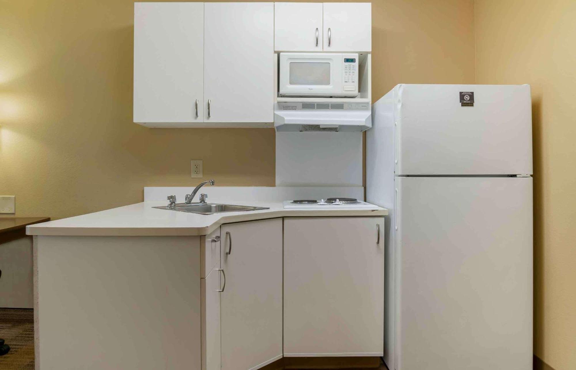Extended Stay America Suites - Detroit - Canton Zewnętrze zdjęcie