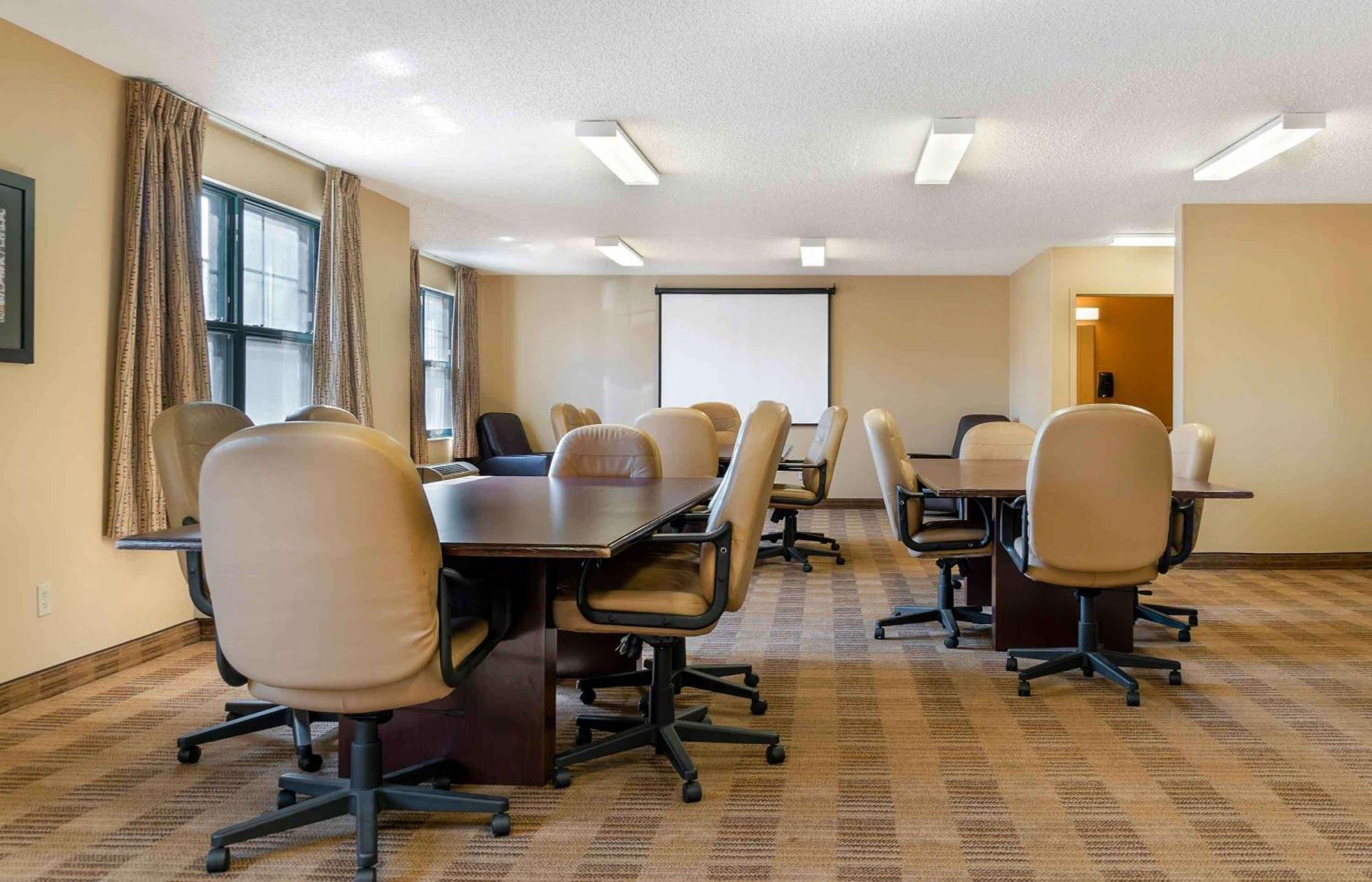 Extended Stay America Suites - Detroit - Canton Zewnętrze zdjęcie