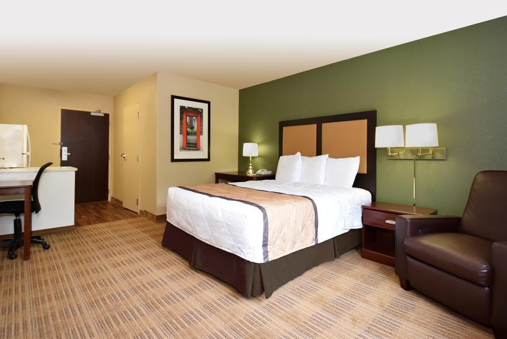 Extended Stay America Suites - Detroit - Canton Zewnętrze zdjęcie