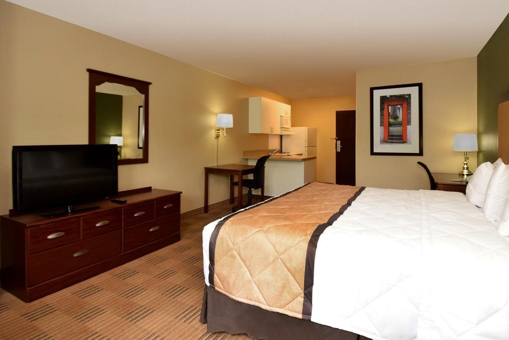 Extended Stay America Suites - Detroit - Canton Zewnętrze zdjęcie