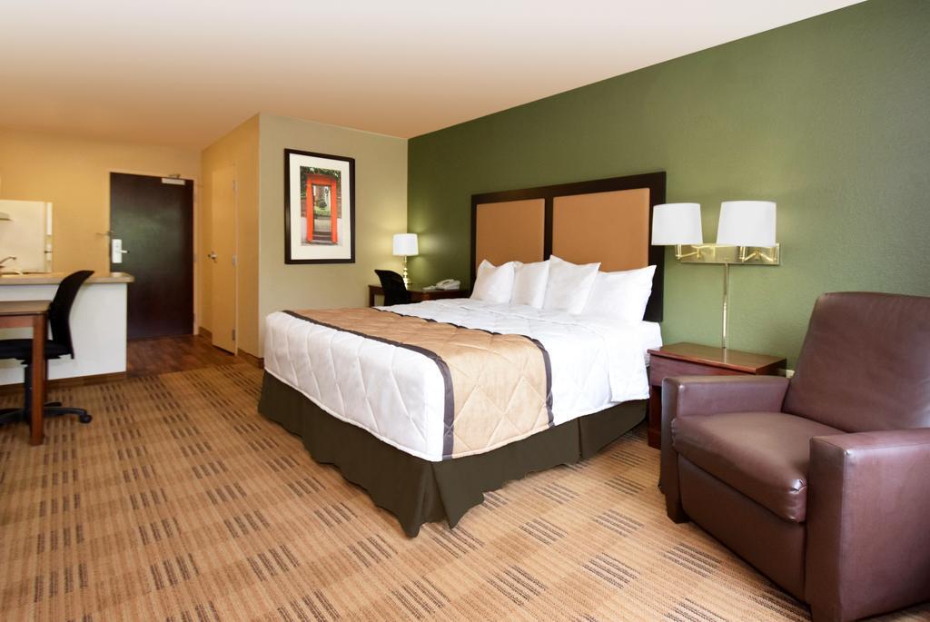 Extended Stay America Suites - Detroit - Canton Zewnętrze zdjęcie