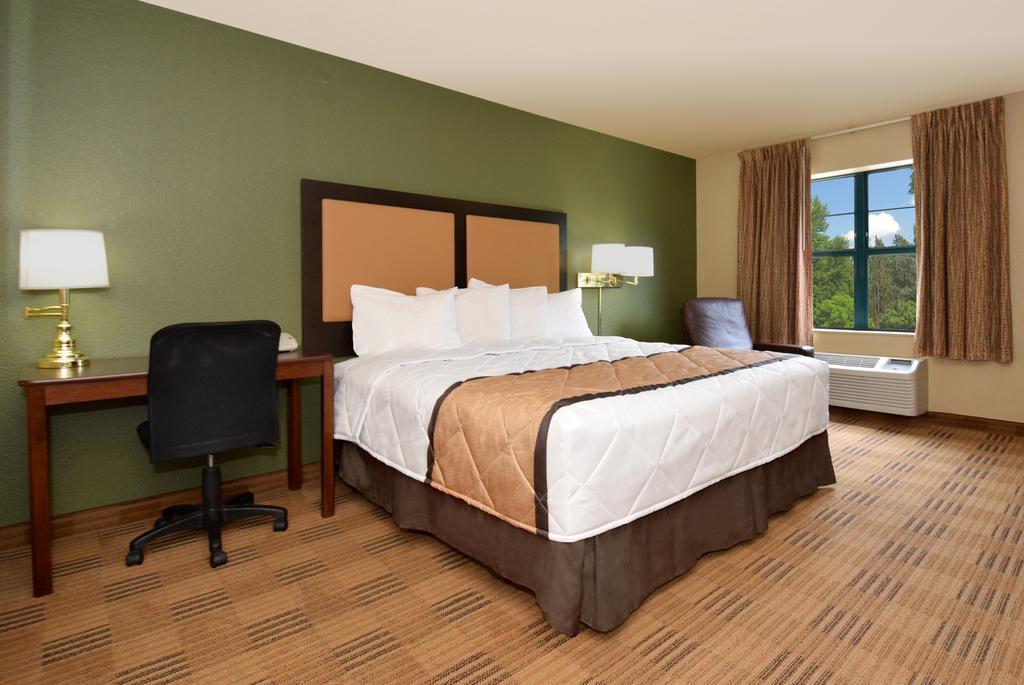 Extended Stay America Suites - Detroit - Canton Zewnętrze zdjęcie