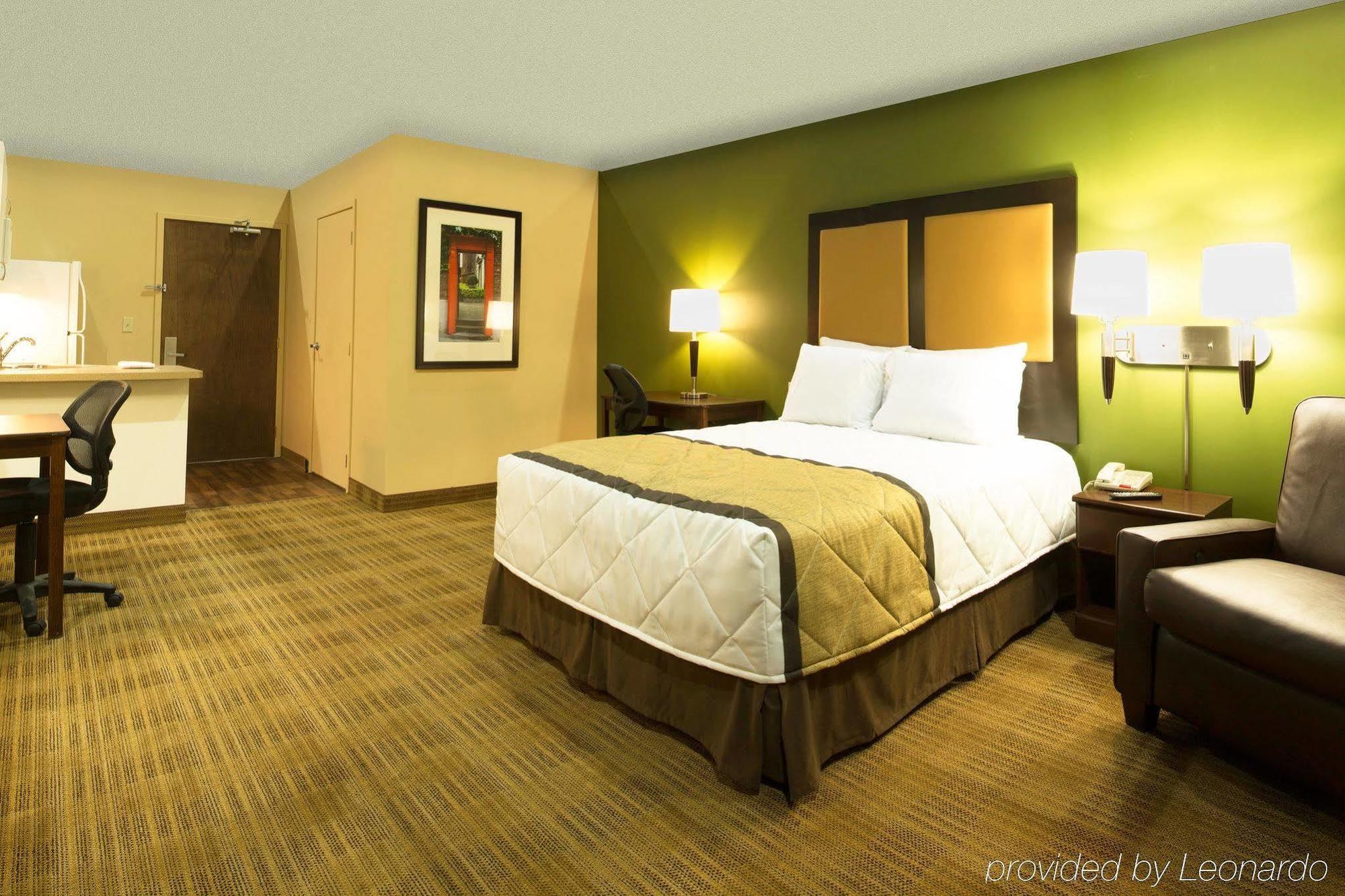 Extended Stay America Suites - Detroit - Canton Zewnętrze zdjęcie